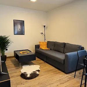 /